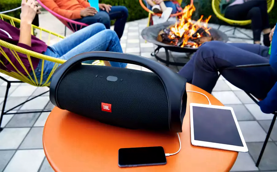Giới thiệu loa JBL Boombox