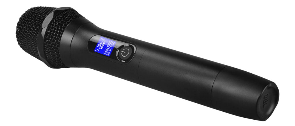 Thời lượng pin dài và tiết kiệm của micro JBL VM300 Thời lượng pin dài và tiết kiệm của micro JBL VM300