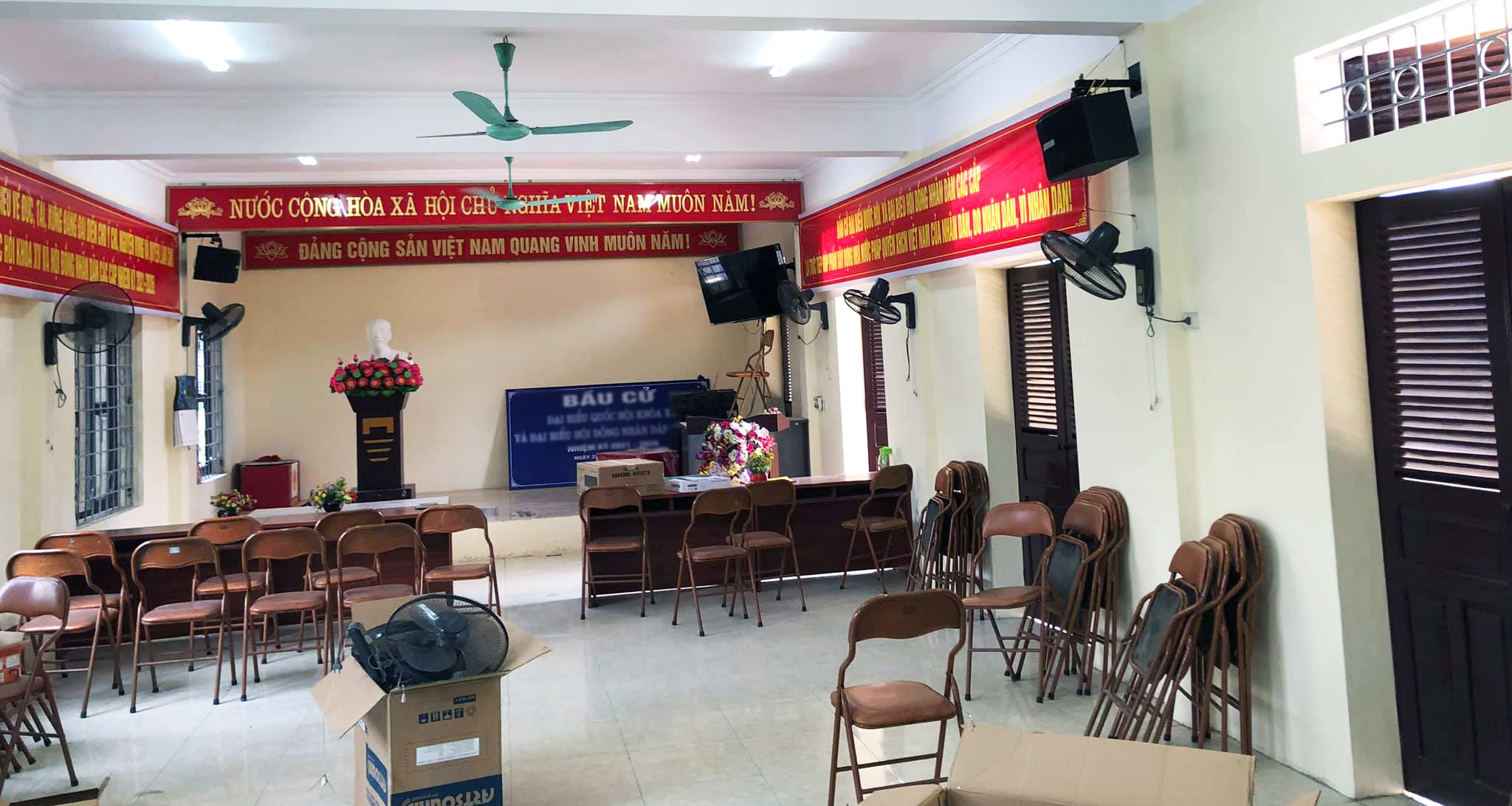 Lắp đặt âm thanh cho nhà văn hóa - tổ dân phố tại Từ Liêm
