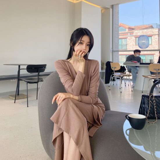 Một số thương hiệu loa được đề xuất cho âm thanh quán cafe bao gồm Loa ITC, Loa Bose, Loa JBL, và Loa Yamaha. Một số thương hiệu loa được đề xuất cho âm thanh quán cafe bao gồm Loa ITC, Loa Bose, Loa JBL, và Loa Yamaha.