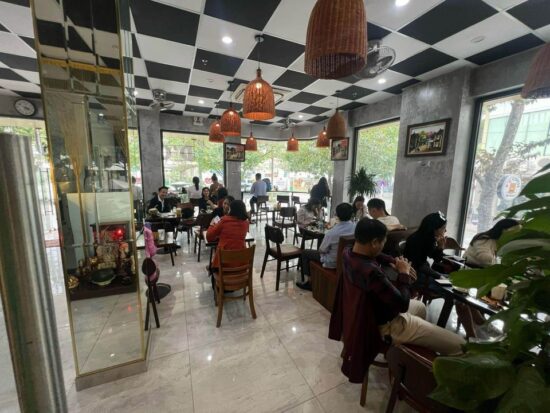 Lắp đặt âm thanh quán cà phê diện tích 70-80m2 Lắp đặt âm thanh quán cà phê diện tích 70-80m2