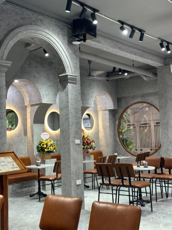 Tại sao cần lắp dàn loa, âm thanh cho quán cà phê 120-150m2?