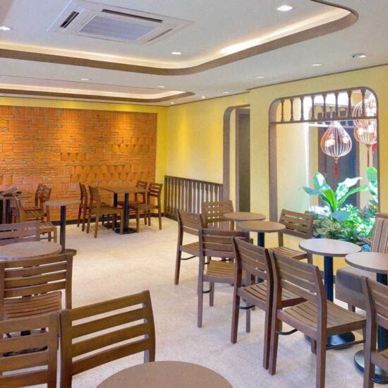 Loa âm trần bluetooth cho quán cafe là giải pháp toàn diện cho quán cà phê khi không cần đến ampli mà vẫn kết nối được với loa qua bt và wifi.