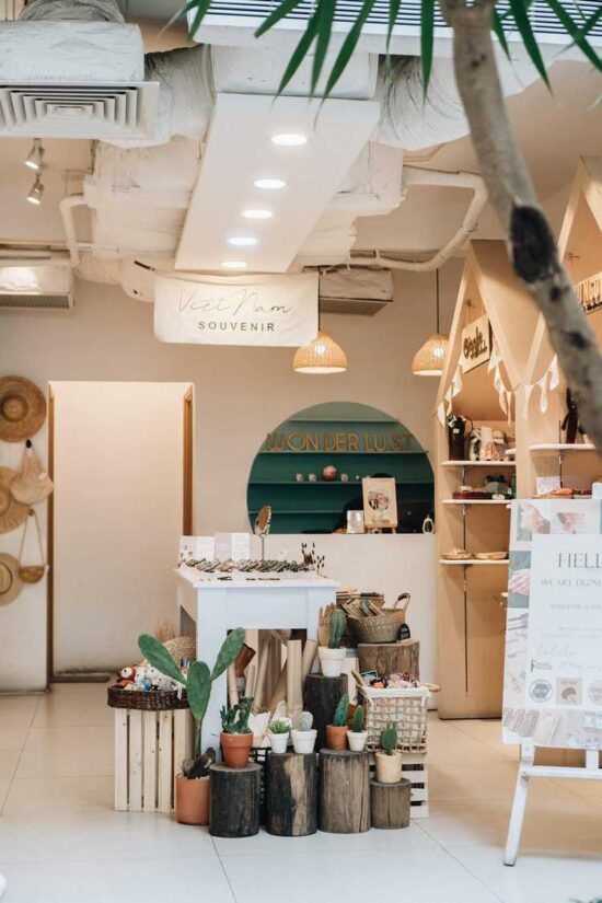 Những lưu ý khi chọn loa âm trần bluetooth cho quán cà phê