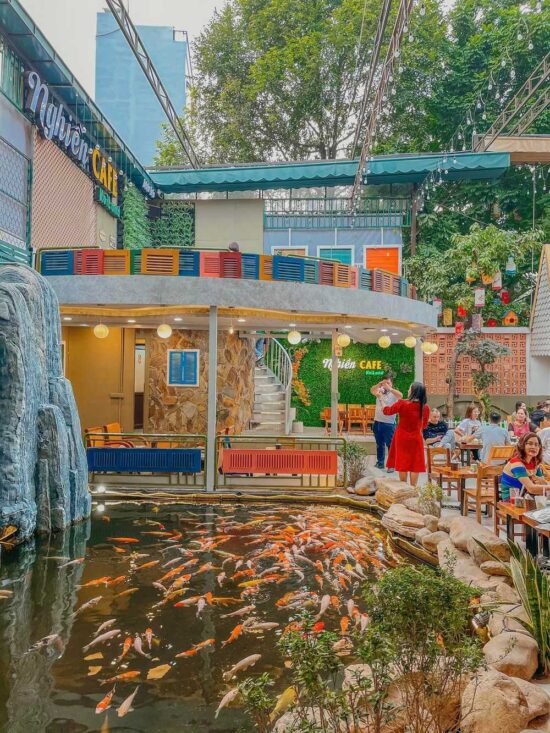 Thành phần thiết bị trong gói âm thanh quán cà phê cá Koi Thành phần thiết bị trong gói âm thanh quán cà phê cá Koi