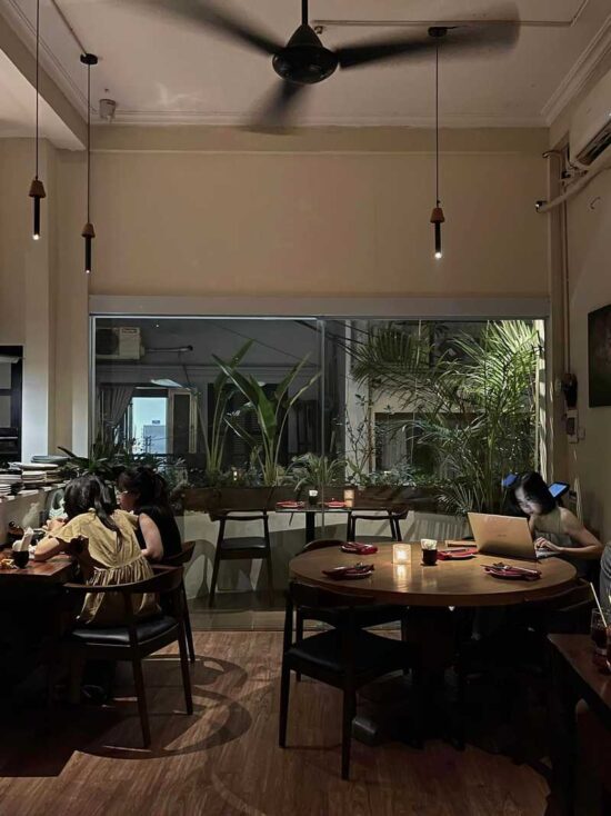 Muối Charcoal Kitchen & Bar 4 muoi charcoal kitchen bar 4